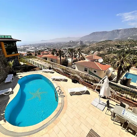 Villa Red A1/ Muhteşem Deniz Manzarası, Geniş Bahçe Kargıcak