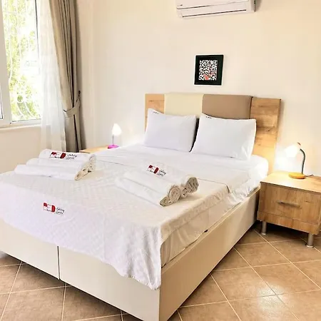 Vila Red A1/ Muhtesem Deniz Manzarasi, Genis Bahce Kargicak (Alanya)