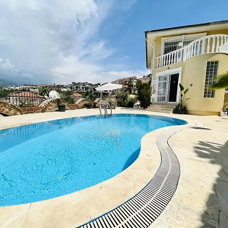 Vila Red A1/ Muhtesem Deniz Manzarasi, Genis Bahce Kargicak (Alanya)